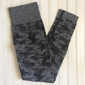 Gymshark black camo leggings size small